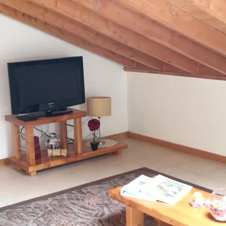 2 Bedrooms With Sea View Enclosed Garden And Wifi At Lombo Do Doutor 4 Km Away From The Apartment